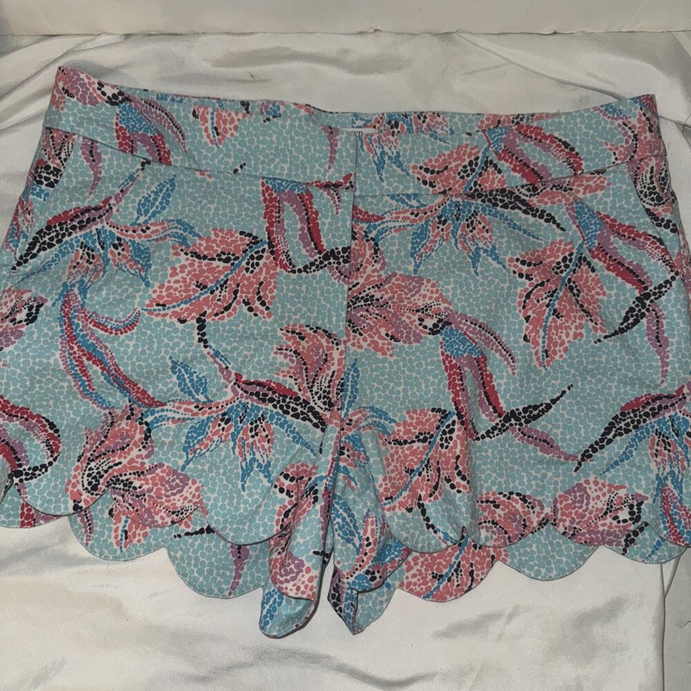 Crown & Ivy Women's Floral Scalloped Shorts Shelby Pink Green Blue 14 Petite